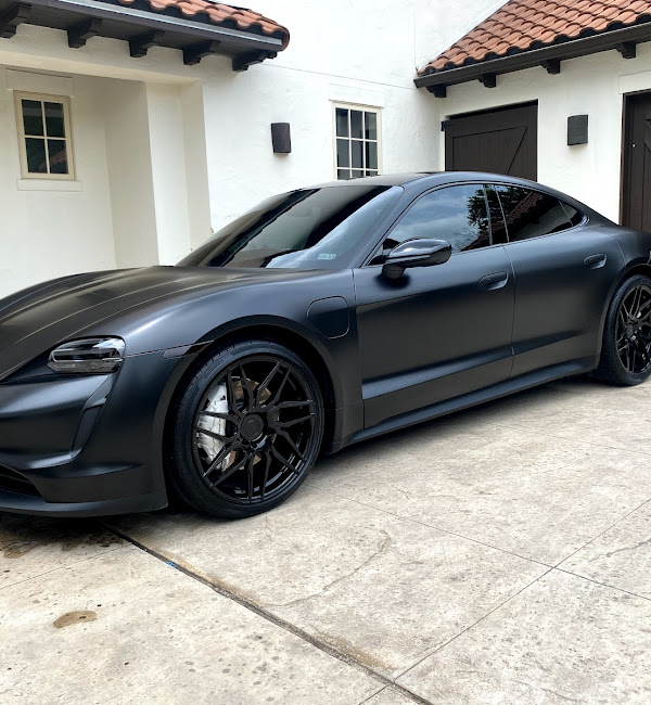 Professional Car Detailing Transforming Your Vehicle Inside and Out