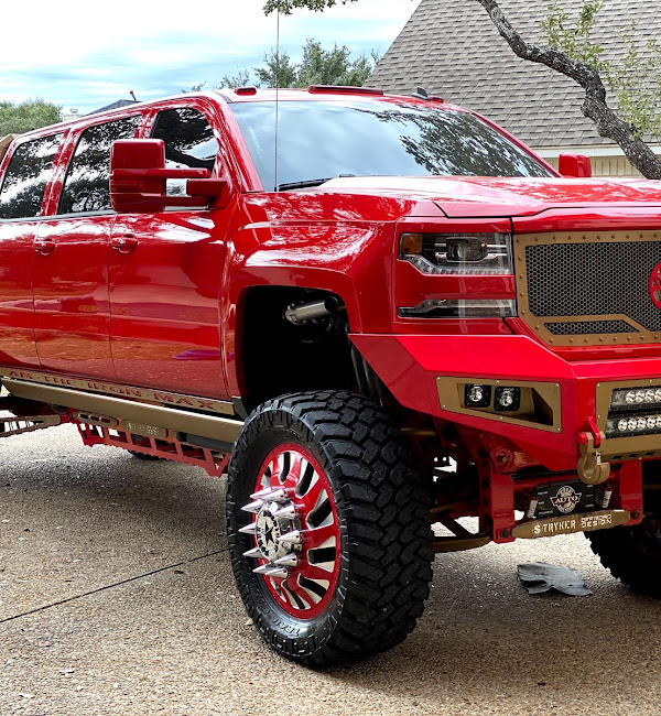 Professional Car Detailing Transforming Your Vehicle Inside and Out